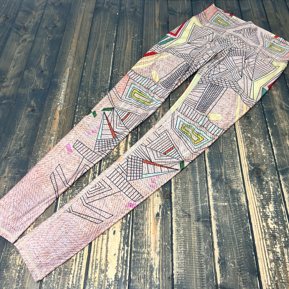 Niyama Sol Multicolor Geometric Leggings M
